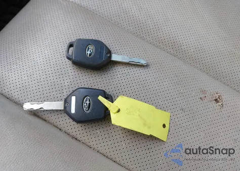 2011 Subaru Outback 2.5I Limited z USA, uszkodzony, nr VIN 4S4BRCJC8B3396149